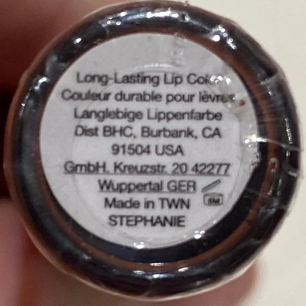 BH Cosmetics liquid linen